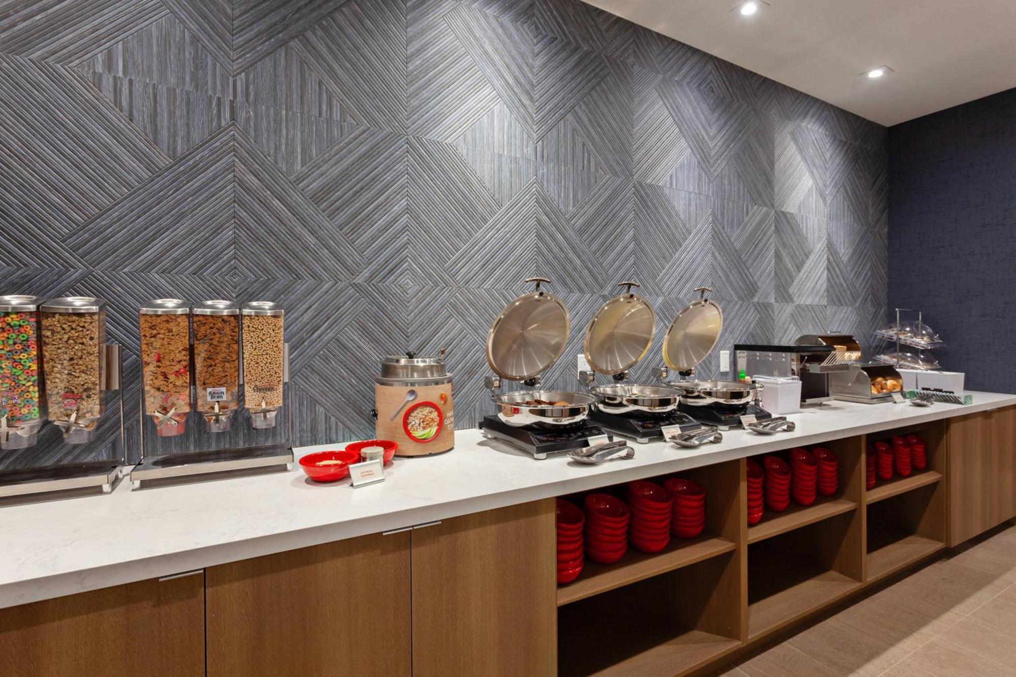 Towneplace Suites By Marriott San Diego Central Bagian luar foto