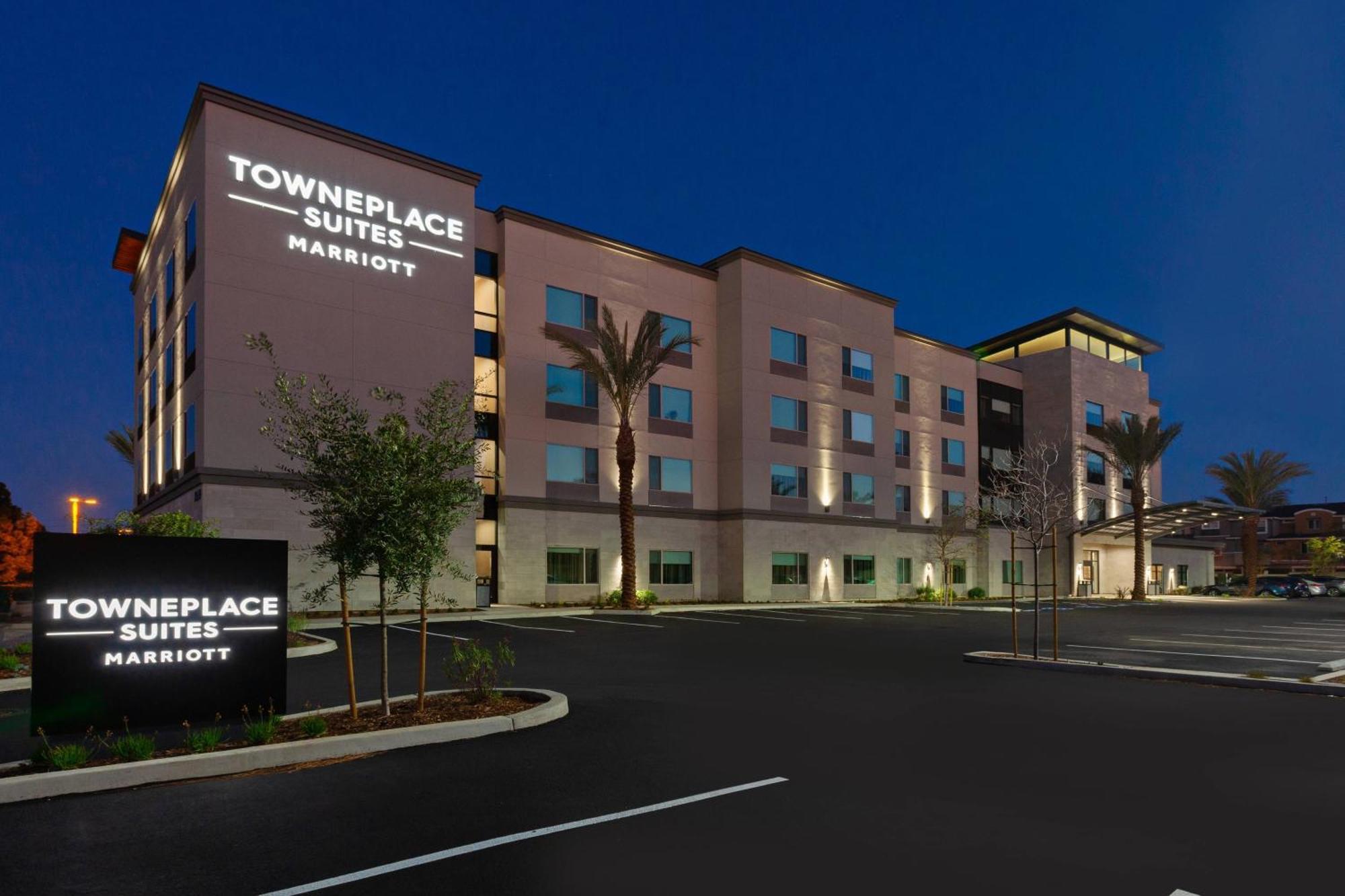 Towneplace Suites By Marriott San Diego Central Bagian luar foto